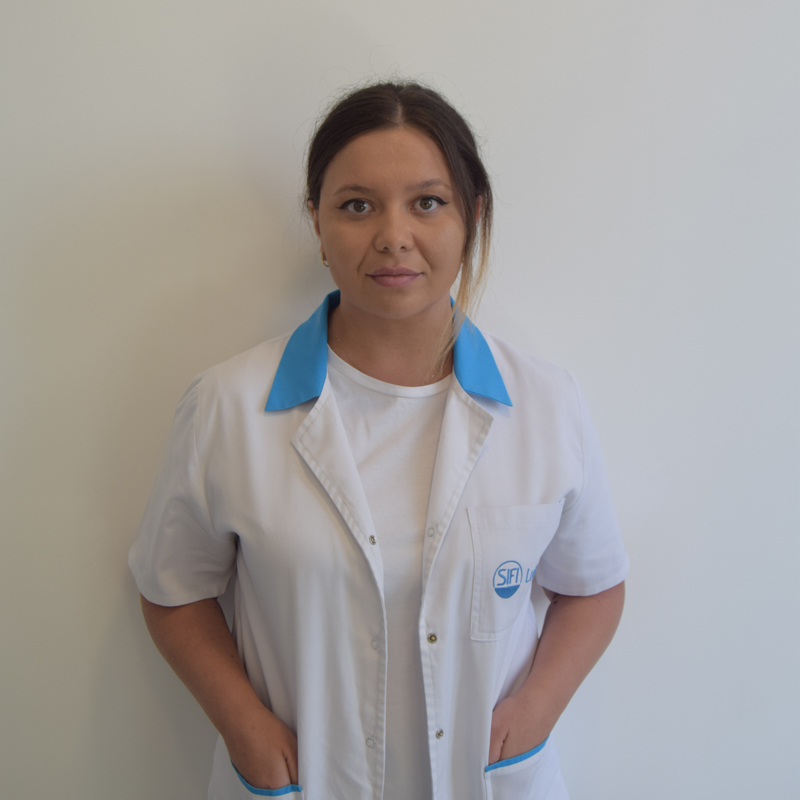 Dr. Adina Ionela Botezan
