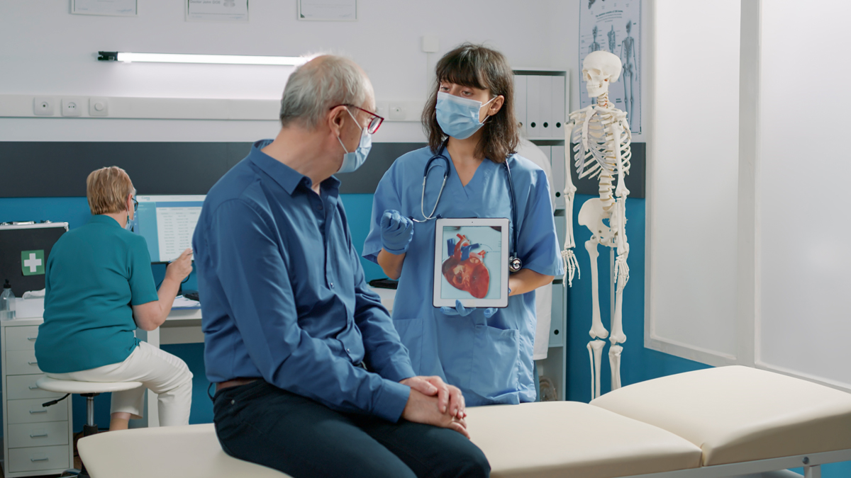 Cum decurge un consult cardiologic?